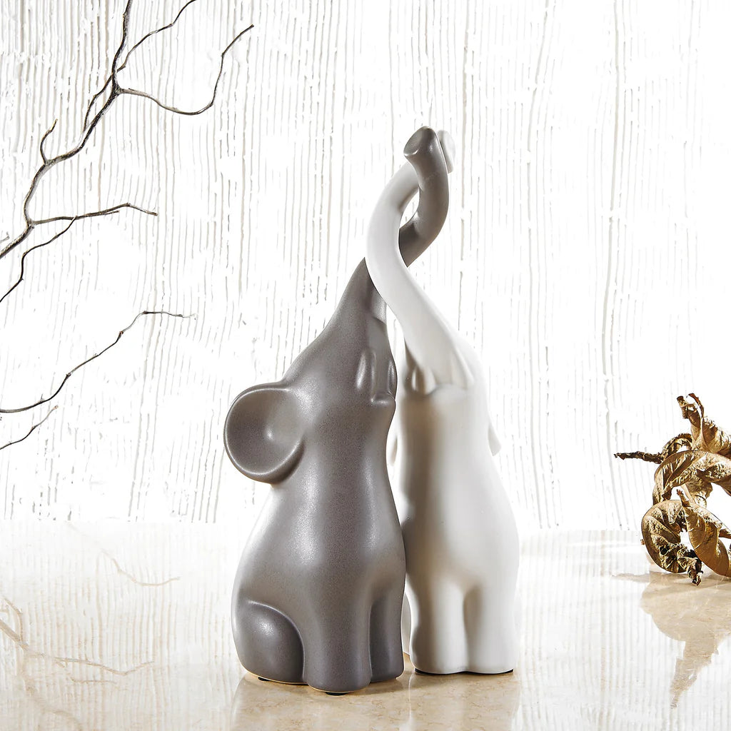 Set of 2 Elephant Lovers Figurine Ornament