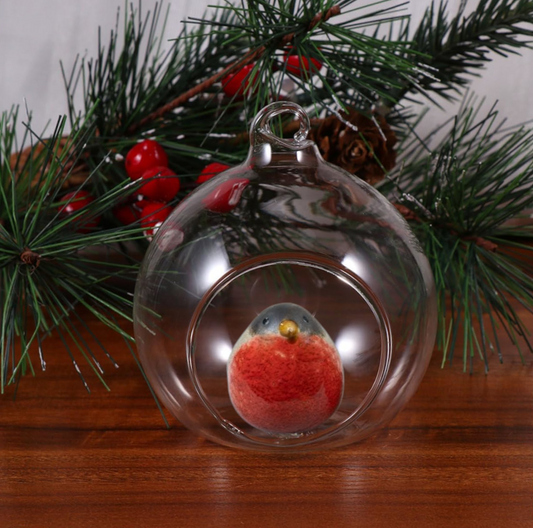 10cm Glass bauble with Ceramic Robin