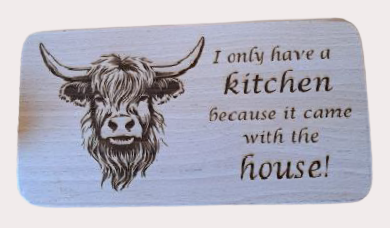 Small Engraved Beech Cutting Board - Highland Cow